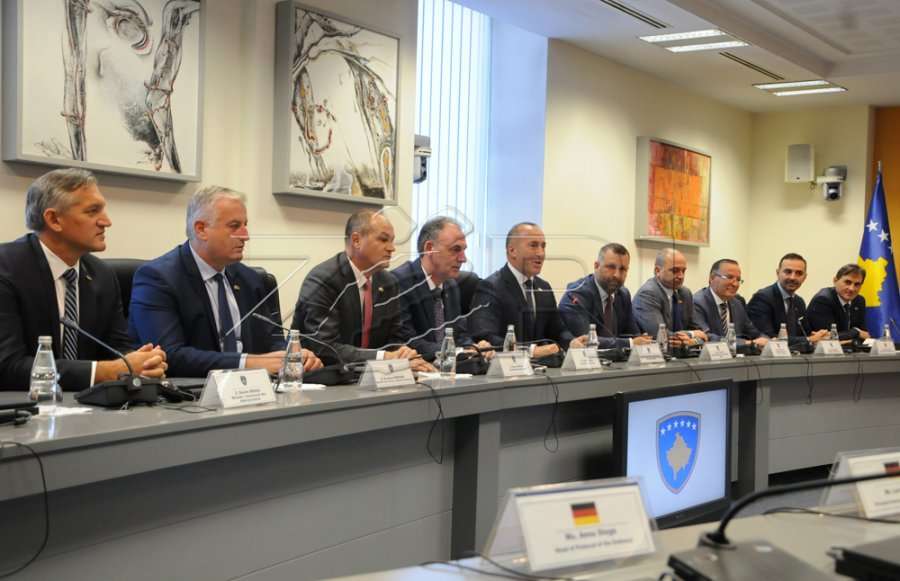Më 2019, zv.ministrat shpenzuan më shumë në mëditje sesa zv.kryeministrat