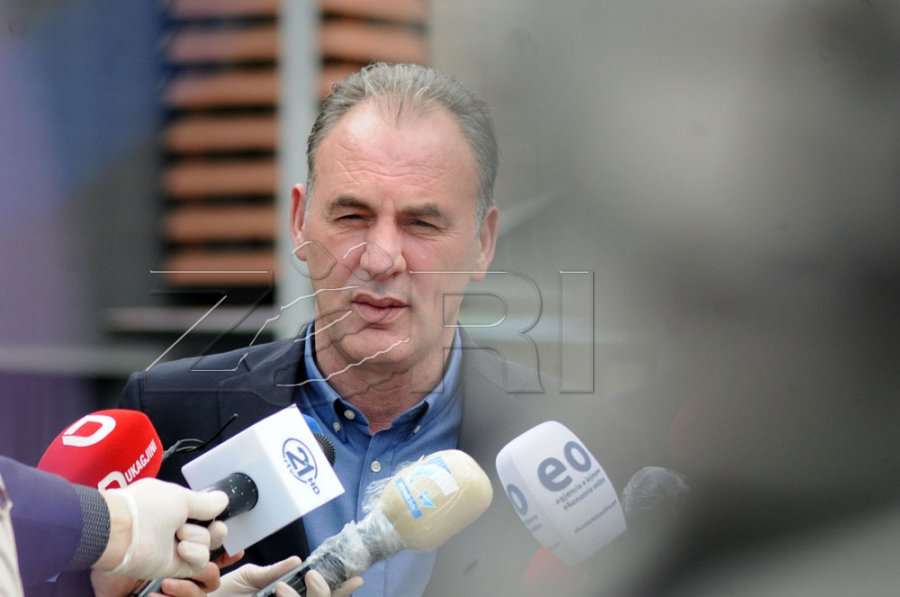 Limaj uron qytetarët pas votimit të Projektligjit për rimëkëmbje