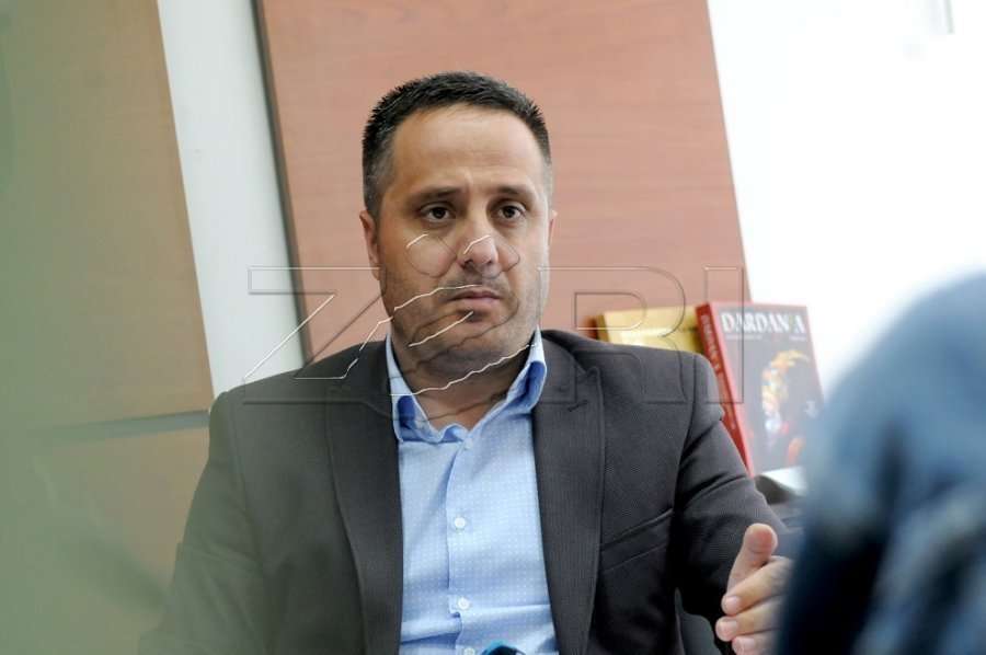 Selmanaj: Sondazhet që po realizohen s’kanë të bëjnë me realitetin, situata është krejt ndryshe