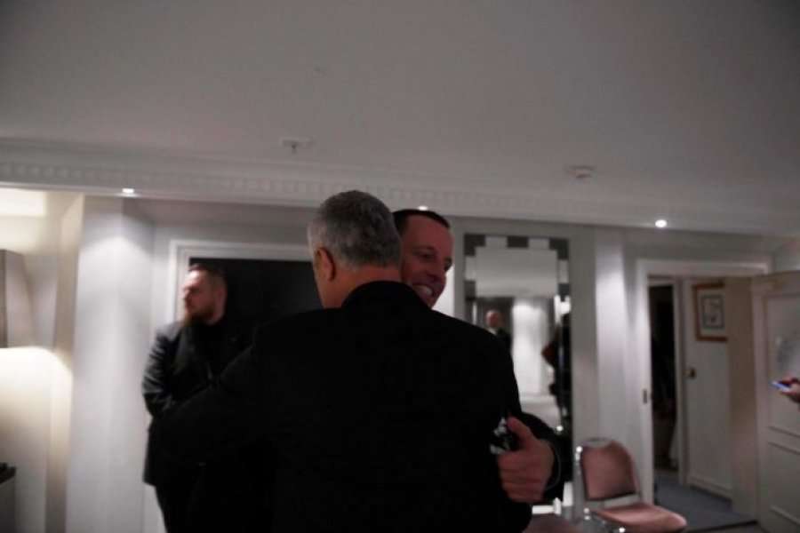 Fillon takimi Thaçi – Grenell