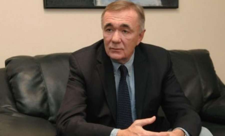 Akademiku serb paralajmëron njohjen e Kosovës nga Serbia