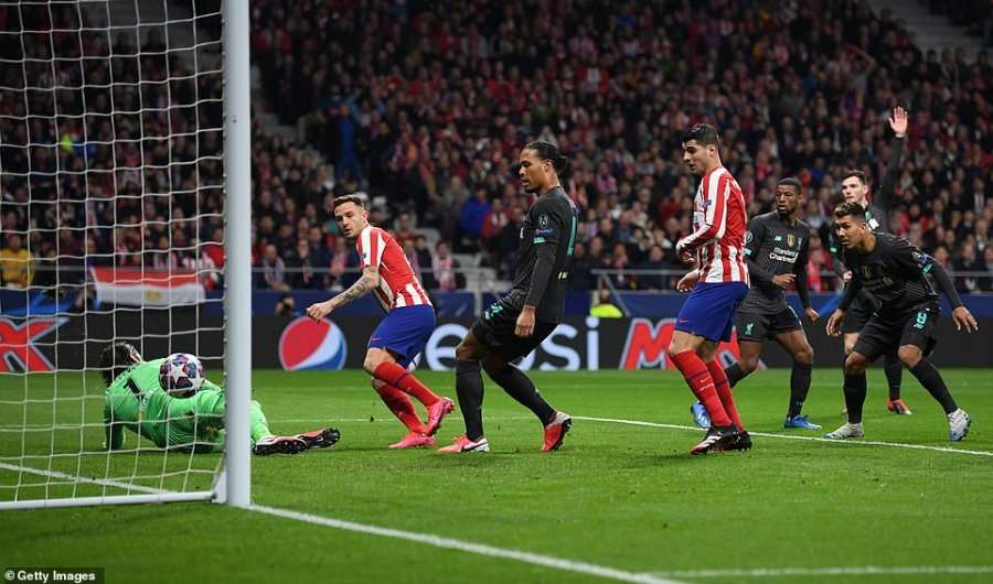 Van Dijk flet pas humbjes, kështu i motivon bashkëlojtarët e tij