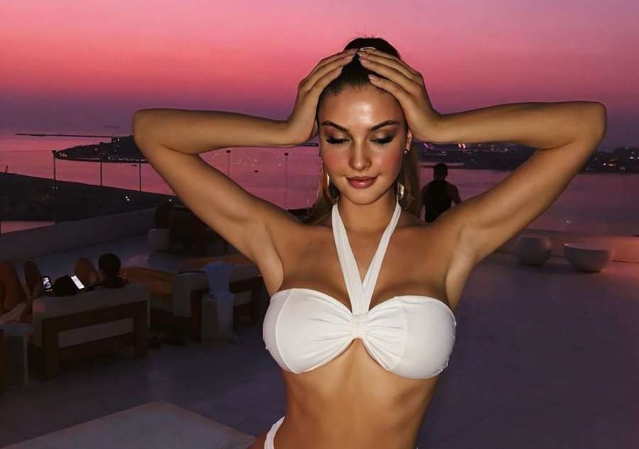 E kritikuan ashpër për urimin që bëri për pavarësinë e Kosovës, Oriola Marashi sqaron gjithçka