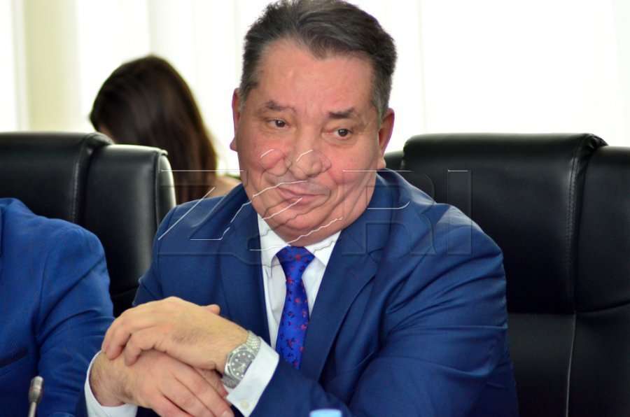 Lekaj i reagon Abdixhikut pas anulimit të tenderit 110 milionësh për autostradën e Anamoravës