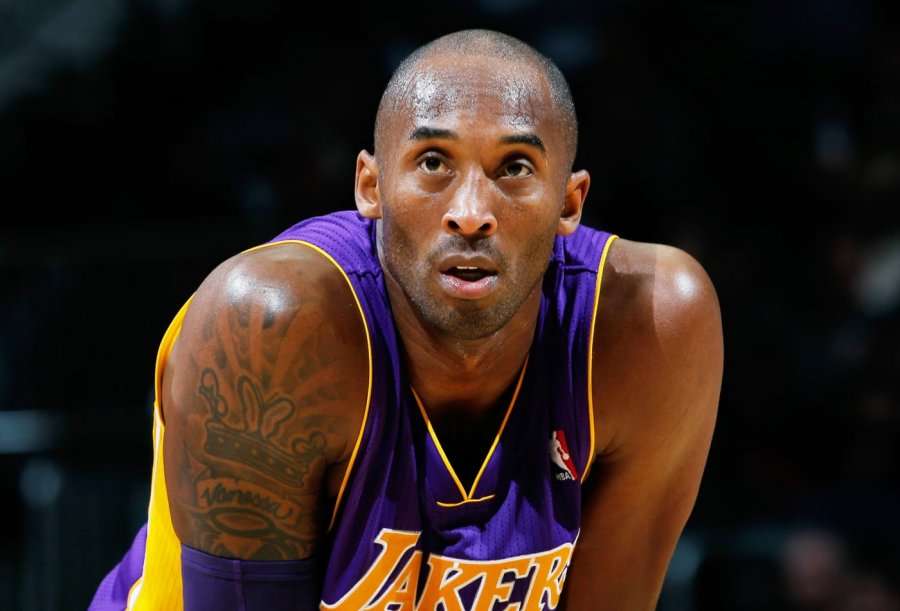 Vdekja e Koby Bryant, kjo i kishte ndodhur pilotit të tij në vitin 2015