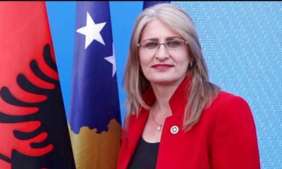 Deputetja e AAK-së: Taksa duhet të hiqet me referendum