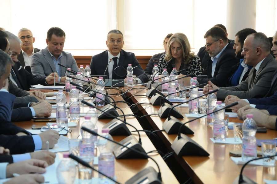 AAK: Taksa ka nxitur rritjen e punësimit dhe shitjen e produkteve vendore