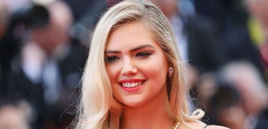 Kate Upton mahnit me pozat e reja në bikini