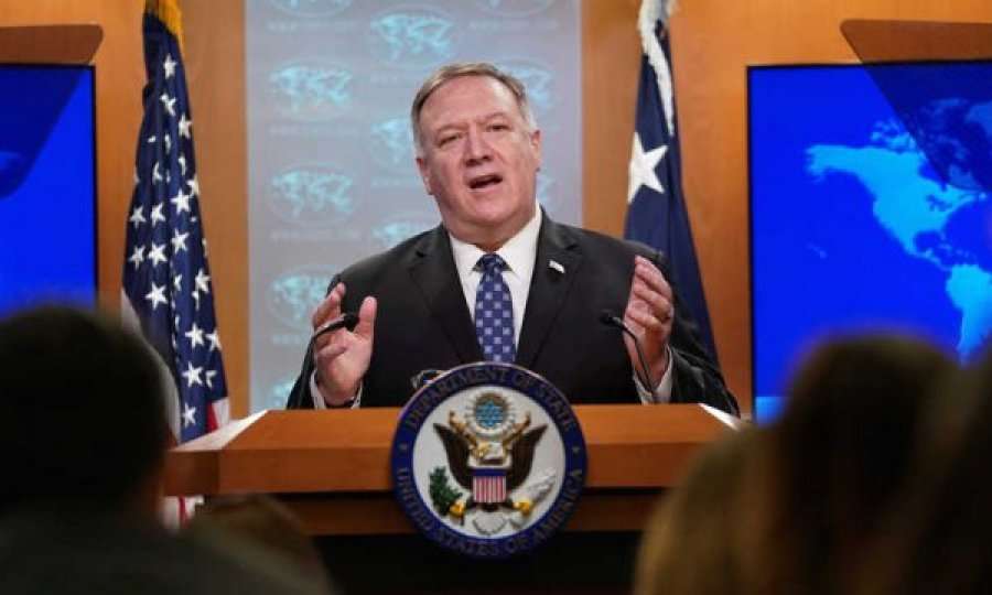 Pompeo kërkon heqjen e taksës ndaj mallrave serbe