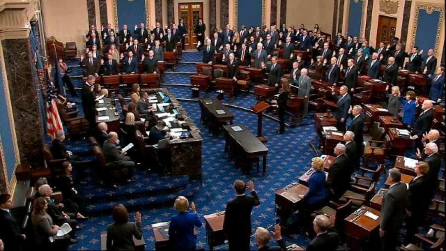 Nis gjyqi kundër Trump, betohen 100 senatorët