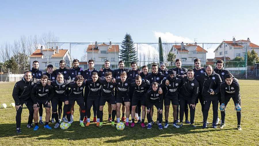 Real Madridi paralajmërohet para ndeshjes me skuadrën amatore: Do të detyrohen të lahen me ujë të ftohtë