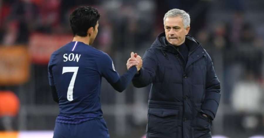 Formacionet zyrtare: Tottenhami i Mourinhos kërkon këndelljen ndaj Norwichit