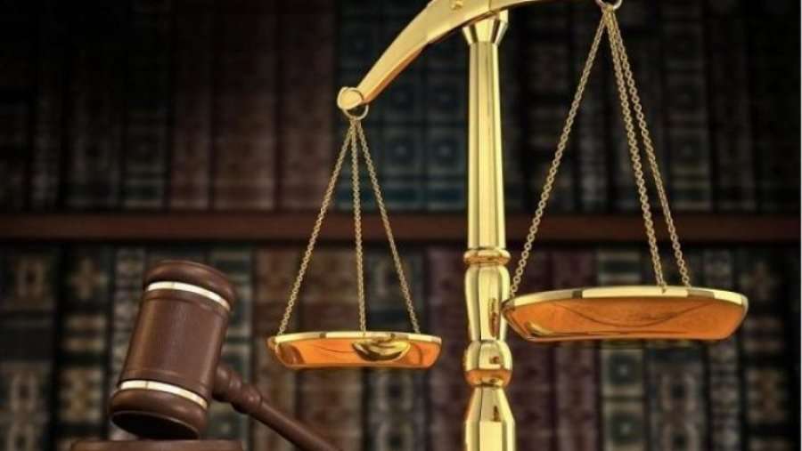 Gjykata e Prizrenit nuk i përfill aktgjykimet e saj, vendos kundër 73-vjeçares