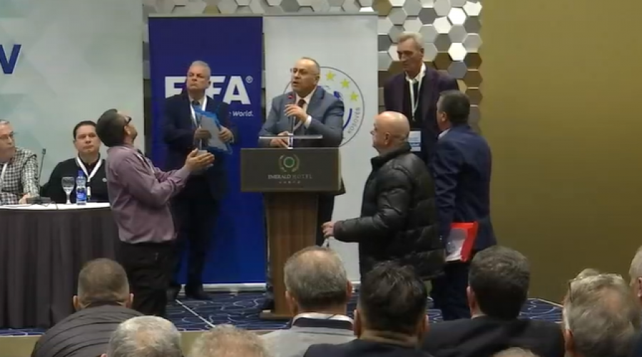 Batatina: 7 klube të Superligës mund ta bojkojnë kampionatin