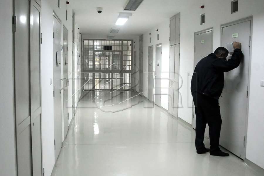 Ndalohen vizitat e familjarëve tek të burgosurit, shkak pandemia