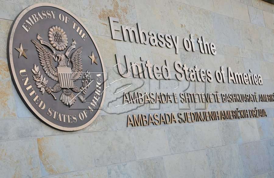 Ambasada e SHBA-së: Kuvendi duhet t’i kryejë përgjegjësit e tij jo të merret me sulme personale