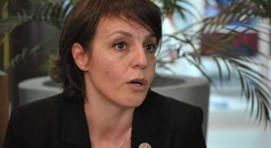 Donika Gërvalla e quan skandaloz “sulmin” ndaj Vjosa Osmanit