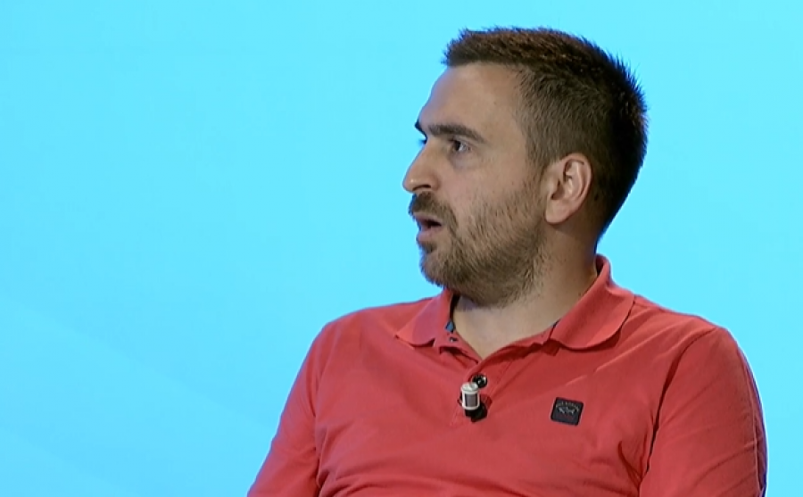 Begolli: Gjasat për titull i kemi të vogla, kemi tri ndeshje të vështira para vetes