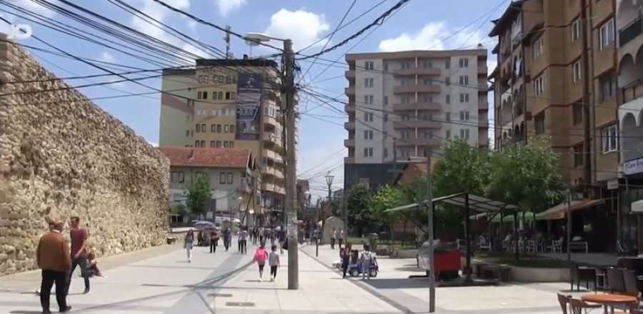 Spitali i Vushtrrisë shndërrohet në spital për COVID-19