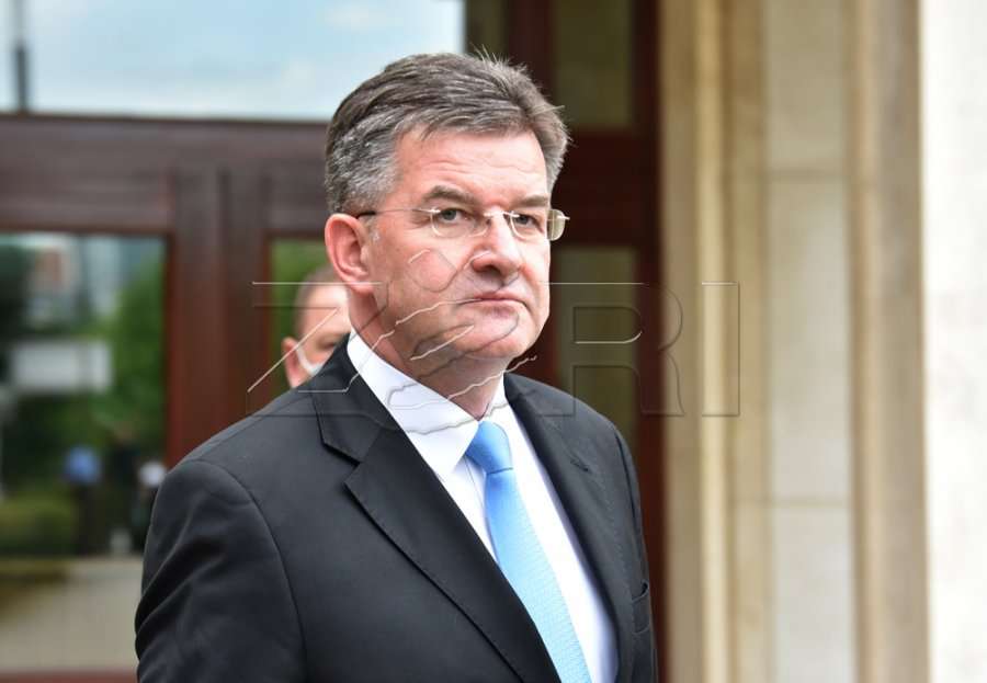 Lajçak: Mospajtimet Evropë-SHBA për dialogun Kosovë-Serbi na kanë dobësuar