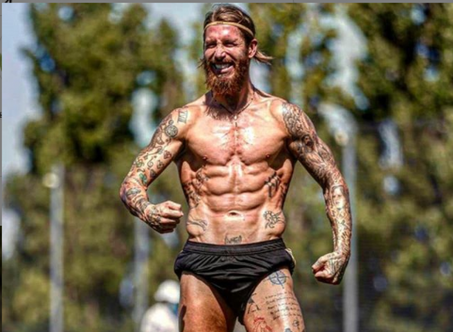 Sergio Ramos shfaq fizikun e tij të jashtëzakonshëm me foton e fundit