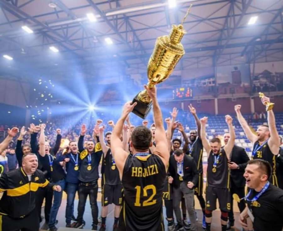 Hajrizi: Shumica e basketbollistëve mbajnë familje, nuk jemi paguar prej marsit