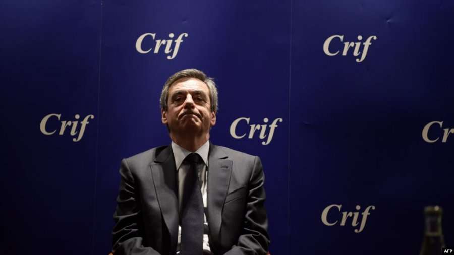 Ish-kryeministri francez dënohet me burgim për keqpërdorim të fondeve publike