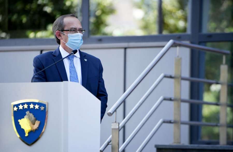 Qeveria paralajmëron masën e karantinës për disa lokacione