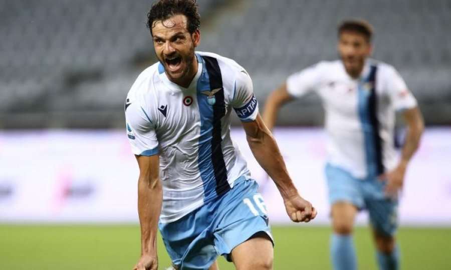 Lazio triumfon me përmbysje ndaj Torinos