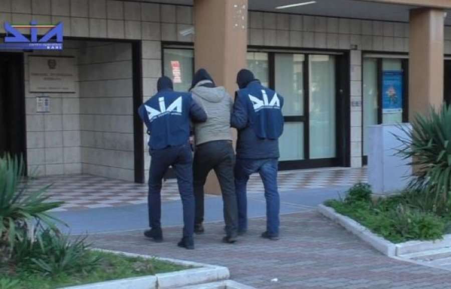 Sekuestrohen 40 milion euro lëndë narkotike, 37 të arrestuar në Itali e Shqipëri