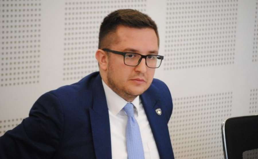 Ministria e Bujqësisë shtyn afatet për zbatimin e projekteve përfituese të granteve