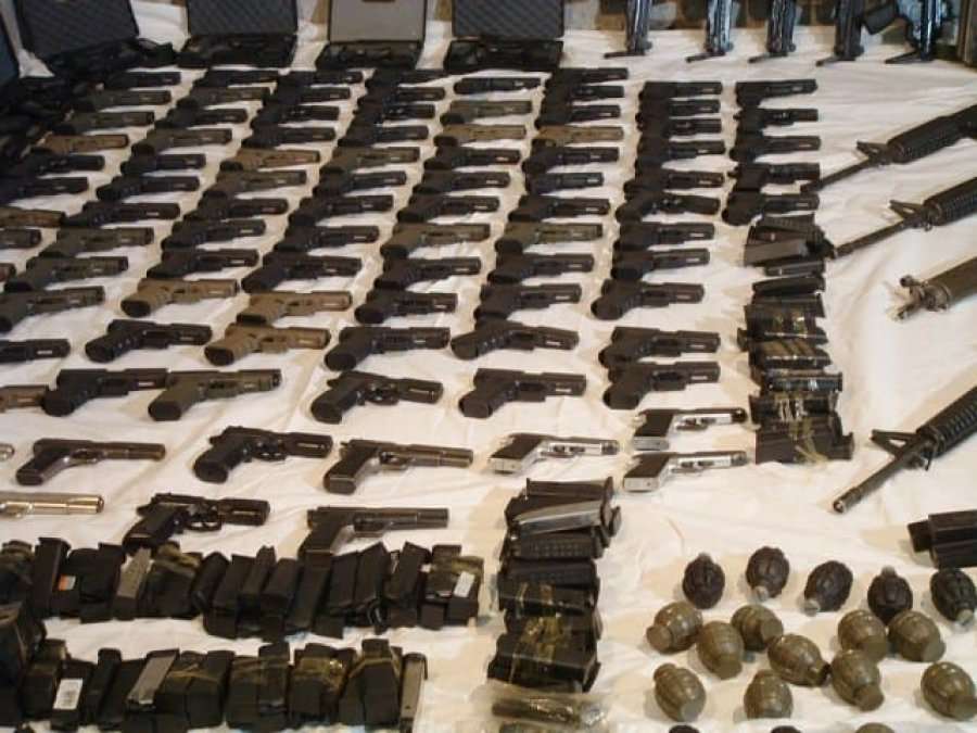 Coronavirusi rrit shitjet e armëve më shumë sesa sulmet terroriste