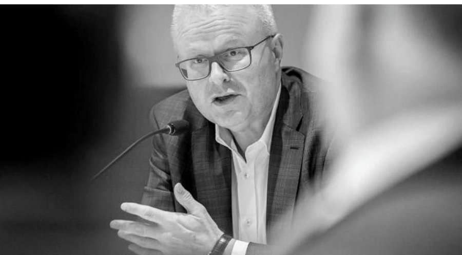 Ndërron jetë ministri i financave Thomas Schäfer