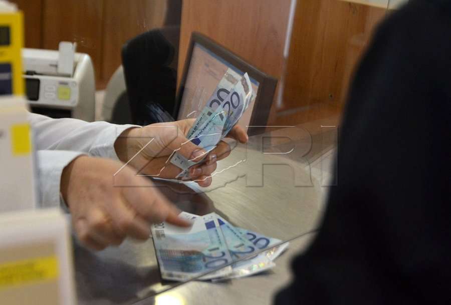 Sqarohet BQK-ja: Afati i pagesës së kredive është shtyrë vetëm për tre muajt e pandemisë