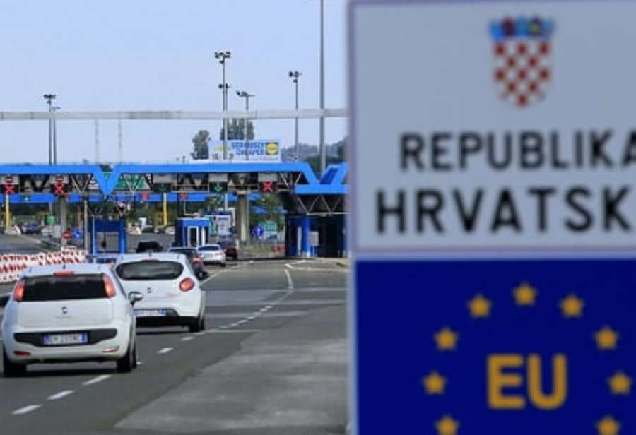 Kroacia rihap kufijtë e saj me 10 vende, por ka vënë një kusht për turistët e huaj