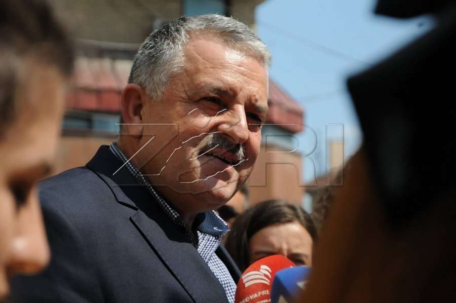 Veliu: Bulliqi është uzurpator, LVV s’di të punojë për shtet