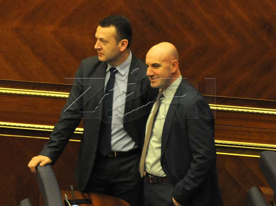 Shpërbëhet Grupi Parlamentar 6+, i bashkohet Listës Serbe