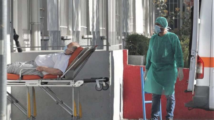 Shqipëri, edhe një tjetër pacient hidhet nga spitali dhe humb jetën