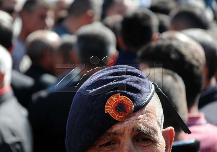 Përjashtimi nga Projektligji për pagën minimale, veteranët e UÇK-së paralajmërojnë destabilizim