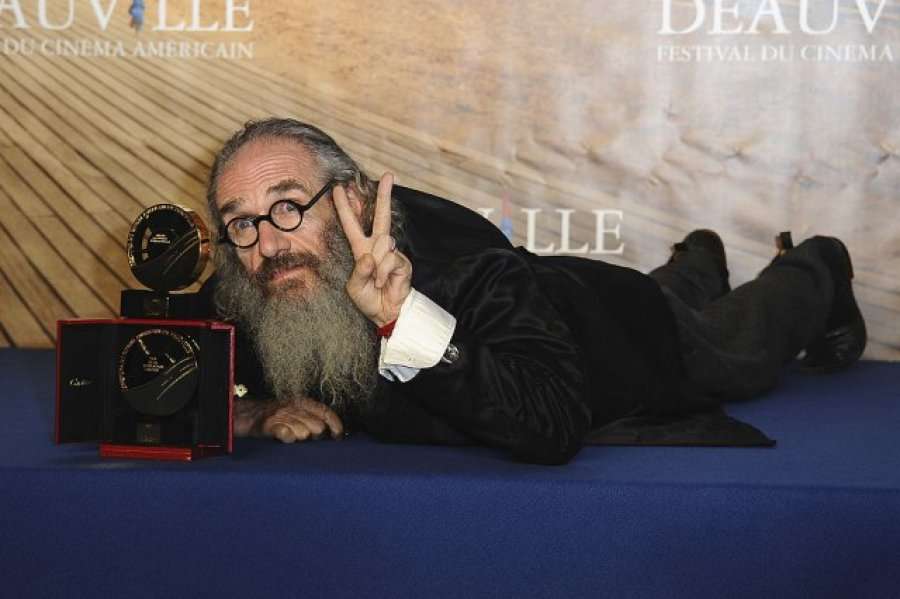Regjisori ekscentrik dhe rebel po bën një film të ri pas 10 vitesh