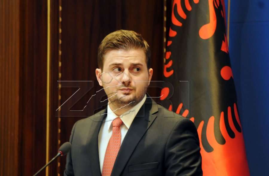 Gent Cakaj: Serbia po kryen spastrim etnik “të maskuar” të shqiptarëve