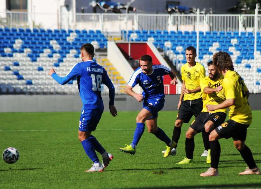 Gavazaj “debuton” te Prishtina, flet për rikthimin në fanellën bardhekatër pas 7 viteve