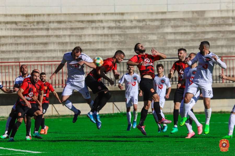 Ish-futbollisti i Drenicës shprehet kundër ardhjes së trajnerit nga Shqipëria, Bledar Devolli në Skenderaj