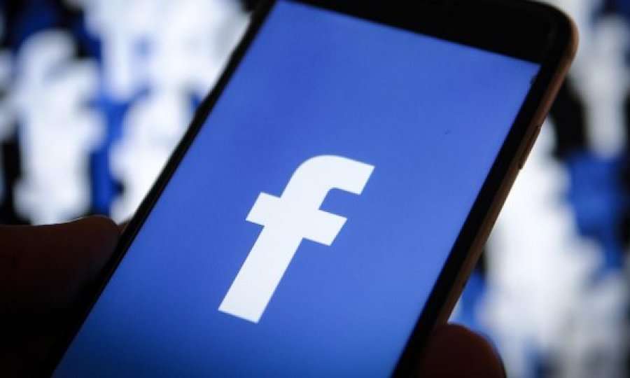 Facebook thotë se ka fshirë llogari të rreme në Rusi, Pakistan dhe SHBA
