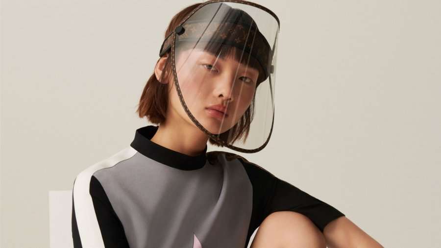 Louis Vuitton prezanton mburojat anti-covid