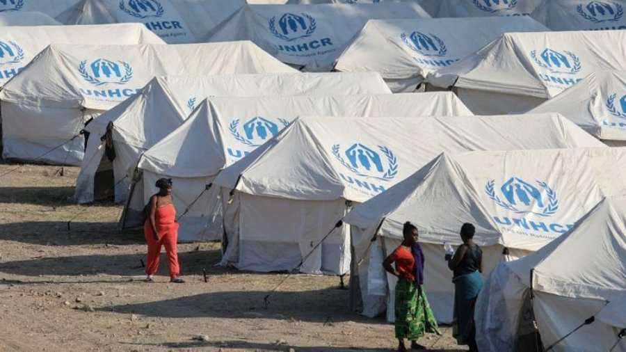 Kampi i Ri i Lesbos rindërton 800 kampe për emigrantët pas zjarrit në Greqi