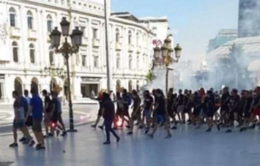 SKANDALOZE: Shqiptar i mirë, shqiptari i vdekur, maqedonasit sërish me thirrje raciste