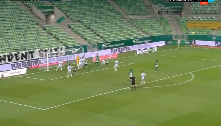 Futbollisti shqiptar shënon autogol në ndeshjen e Ligës së Kampionëve