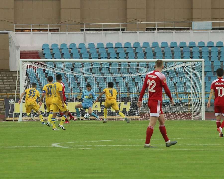 Atdhe Nuhiu e nis mbarë aventurën me APOEL Nicosian