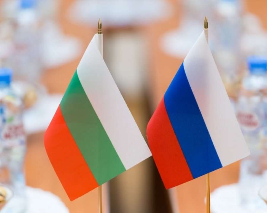 Bullgaria dëbon dy diplomatë rusë pas dyshimeve për spiunim